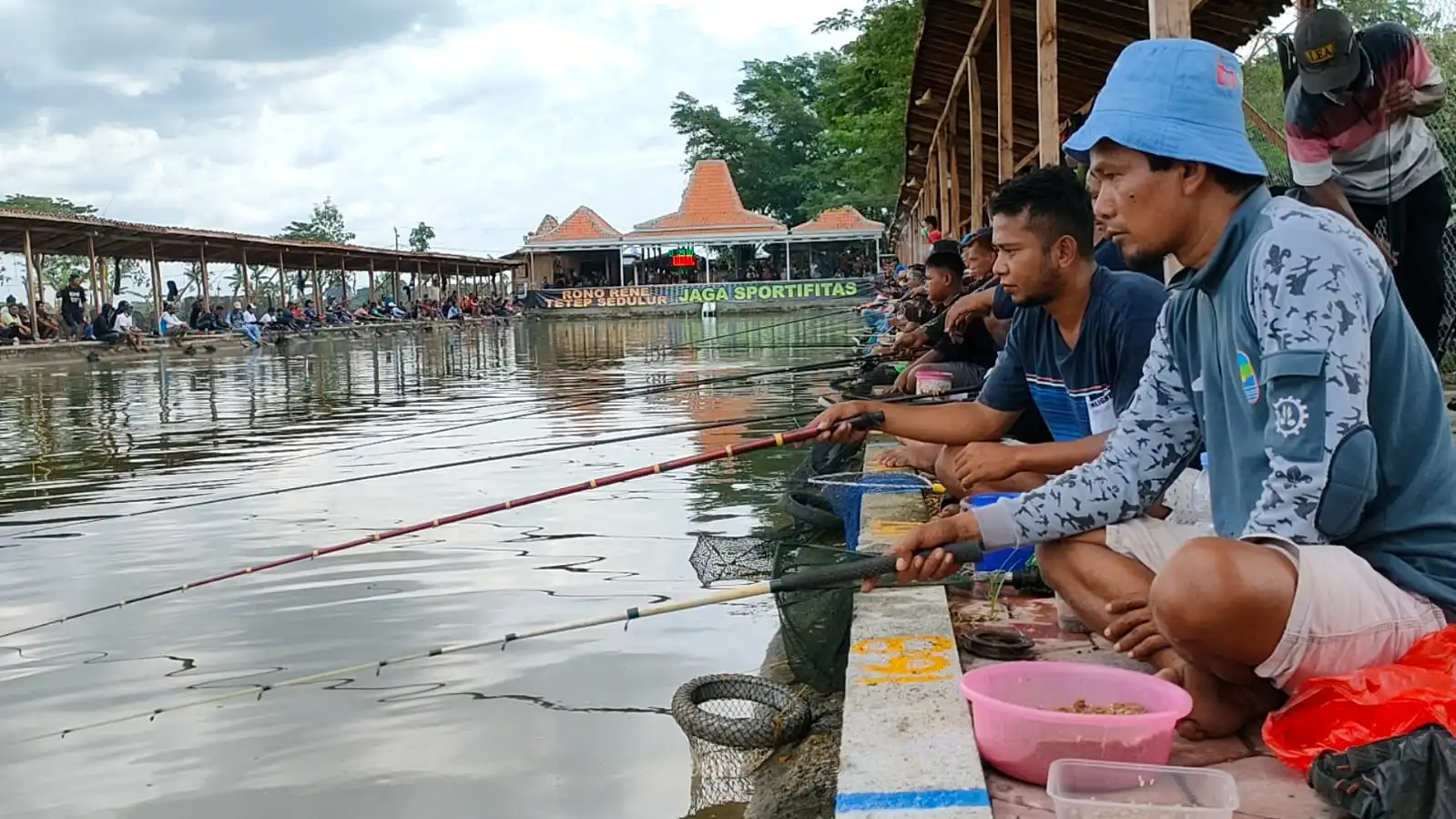 5 Racikan Umpan Yang Jitu Memancing Di Pemancingan Nila